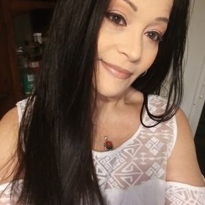 Meet your Posher, Suzanne